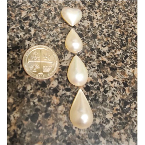 Estate lot of 3 Graduated Pear Shapes & 1 Heart Shape Mabe Pearls $1Nr